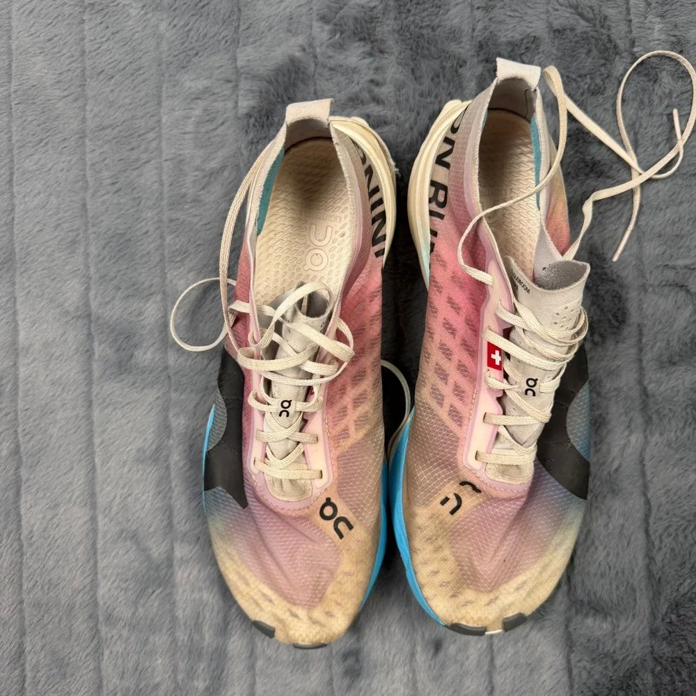 On Running Cloudboom Echo 3 Mens 7.5 Pink Blue White Carbon Road Racing Shoes
